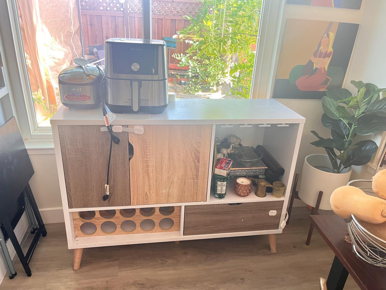 Buffet Table