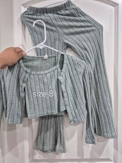 Girl top/bottoms sets 3$ each