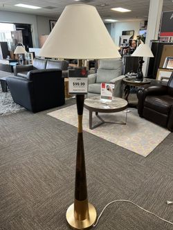 Hughes Floor Lamp