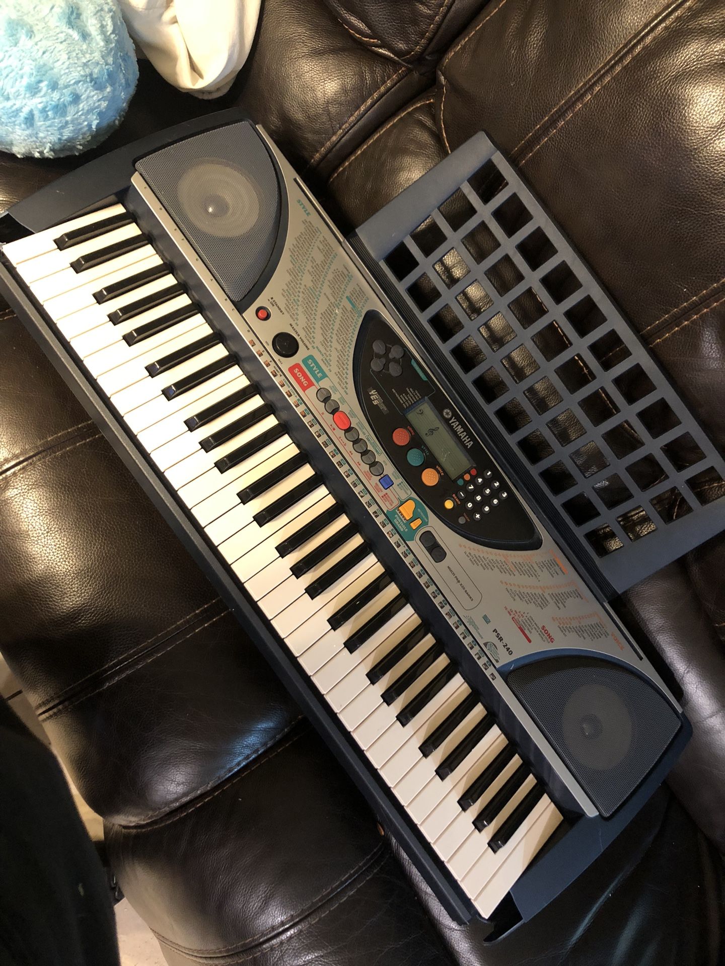 Keyboard PSR-240