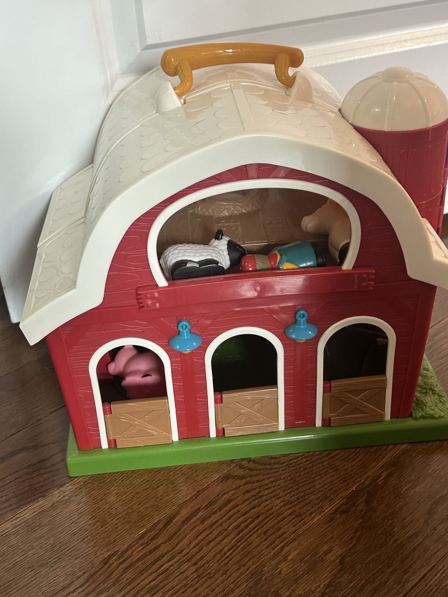 Little People Farm Playset – Like New