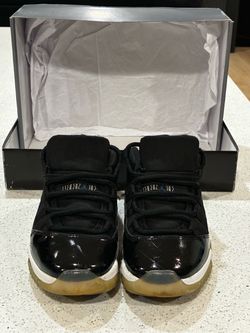 Air Jordan 11 retro low space jam