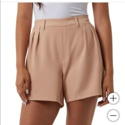 32 degree Ladies Pleated Shorts