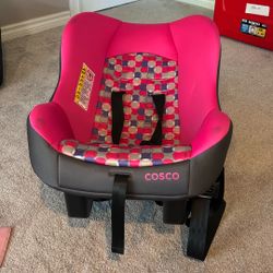 Cosco Super Light Car Seat Great For Travel