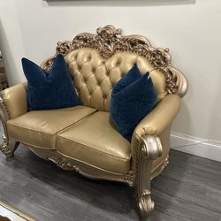 Dinning Table With Coffee Table 