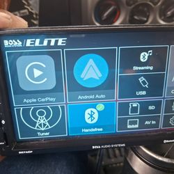 STEREO AUX USB BLUETOOTH APLE CAR PLAY ANDROID GOOD CONDICIÓN ABLO ESPAÑOL