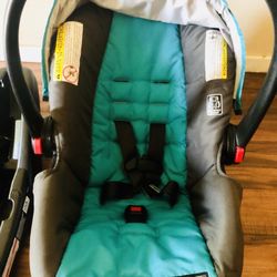 Graco Snugride 30 Infat Carseat