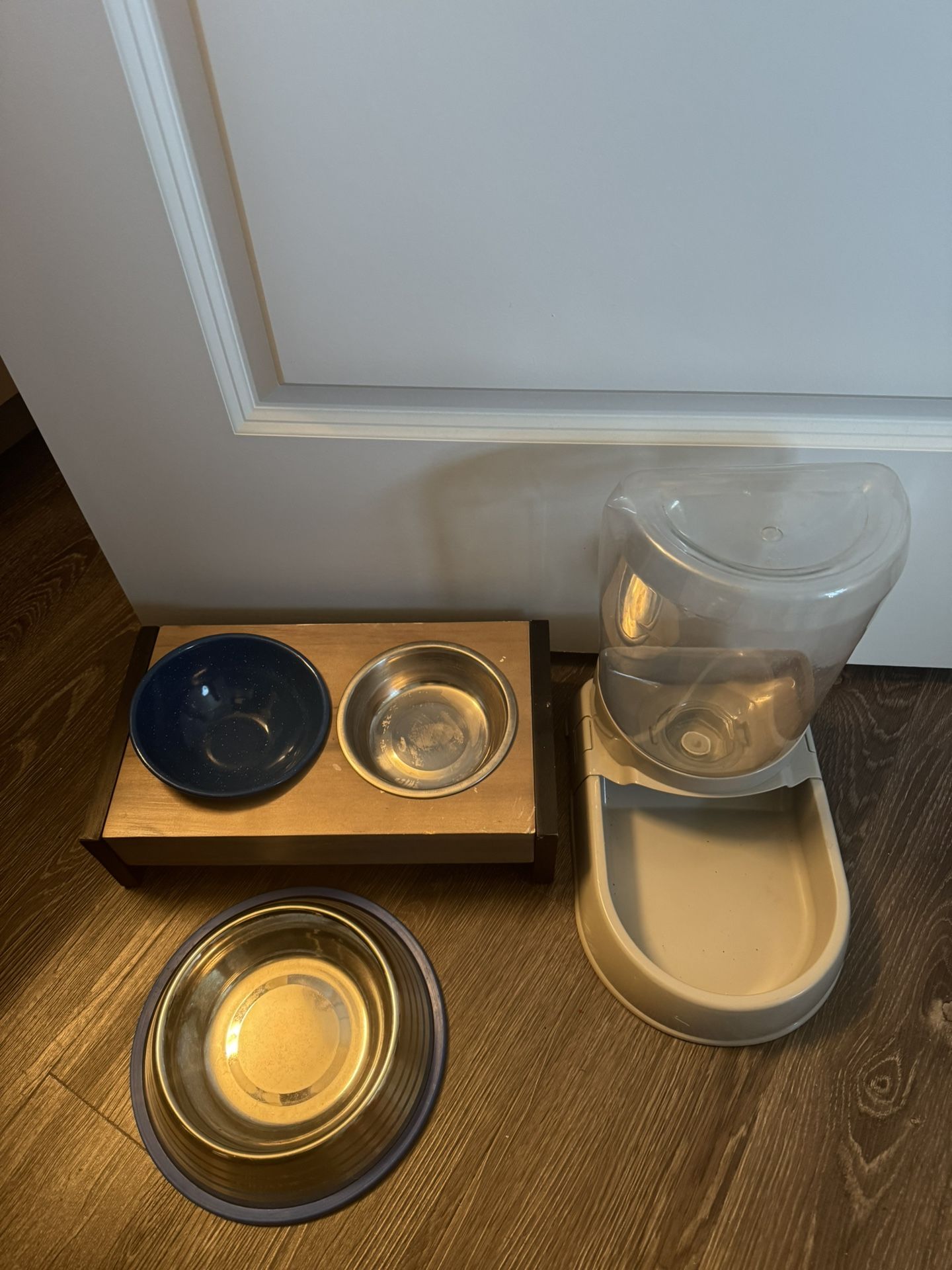 Dog bowl stand, large bowl and water dispenser, all for $15!