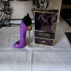 Good Girl Carolina Herrera