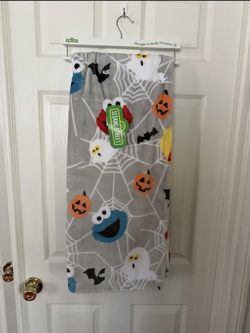 New Sesame Street Halloween blanket 50×60