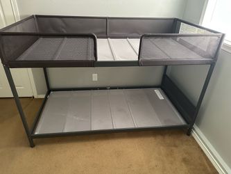 Bunk bed