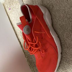 Nike Huarache Size 10.5