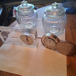 EVERYTHING FOR $7 PICK UP IN SUN VALLEY 