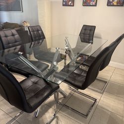 Modern Dinning Table 