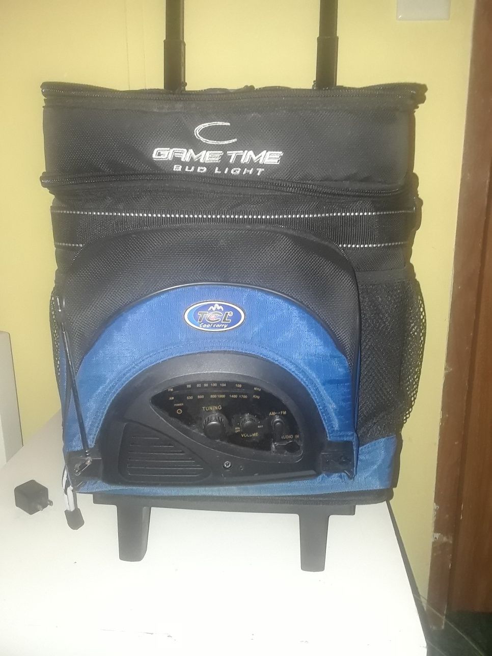 Bud light game cooler with radio built