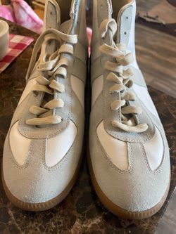 Used shoes 250