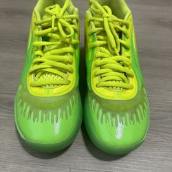 MB.02 x Nickelodeon Slime Shoes- Size 8.5