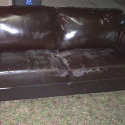 $0 Free Sofa