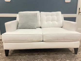 Classic White Couch and Love Seat