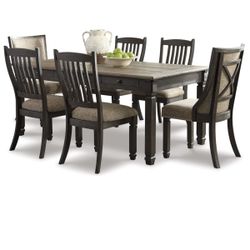 Tyler Creek Dining Table and 6 Chairs