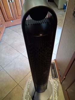 Black Tower Fan with Mesh Grille