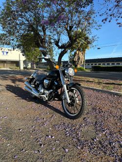 Lifan 250cc Lycan V-Twin Chopper | Fuel Injected Harley Cruiser Clone Street legal