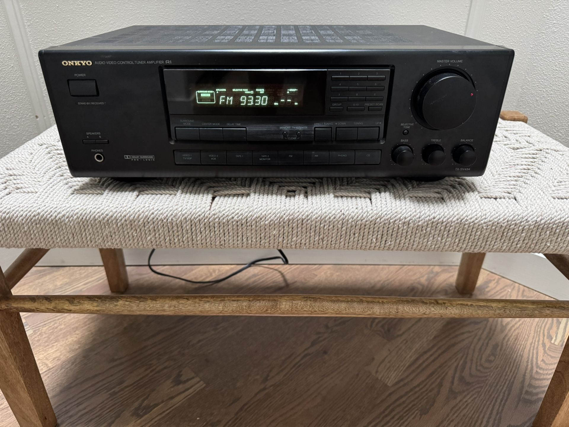 Onkyo Stereo Receiver