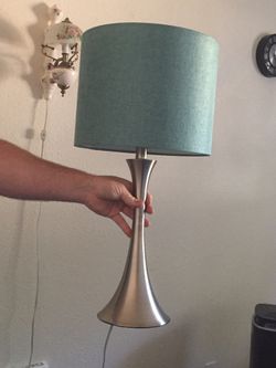 24” Lamps with Shades a full 2 piece set