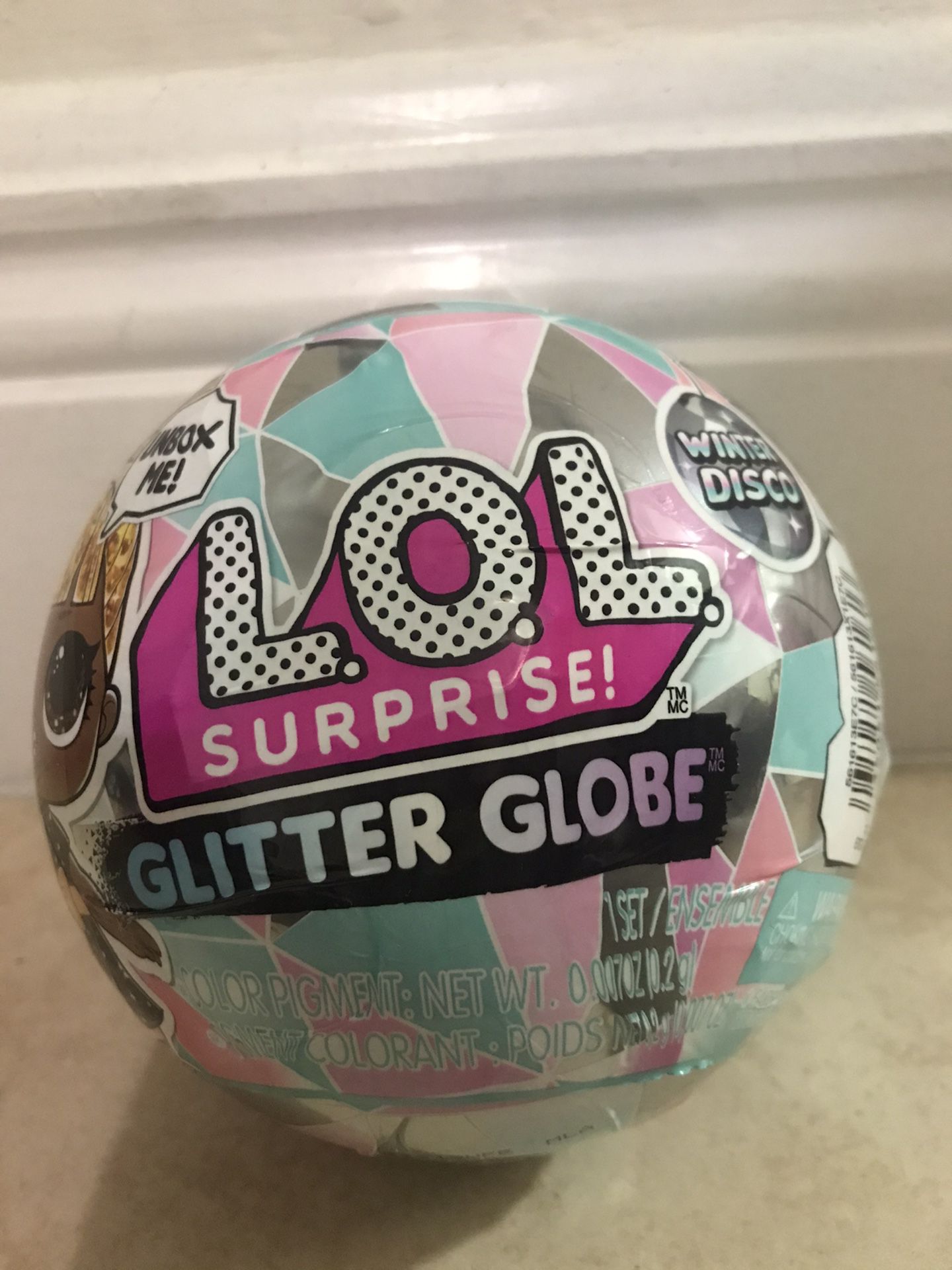 LOL Surprise glitter globe