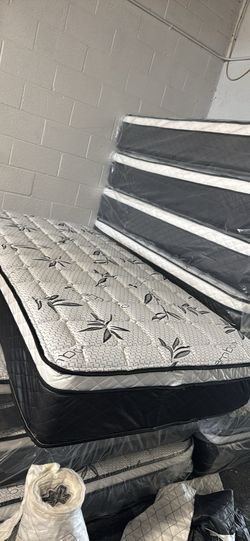 Truck mattress