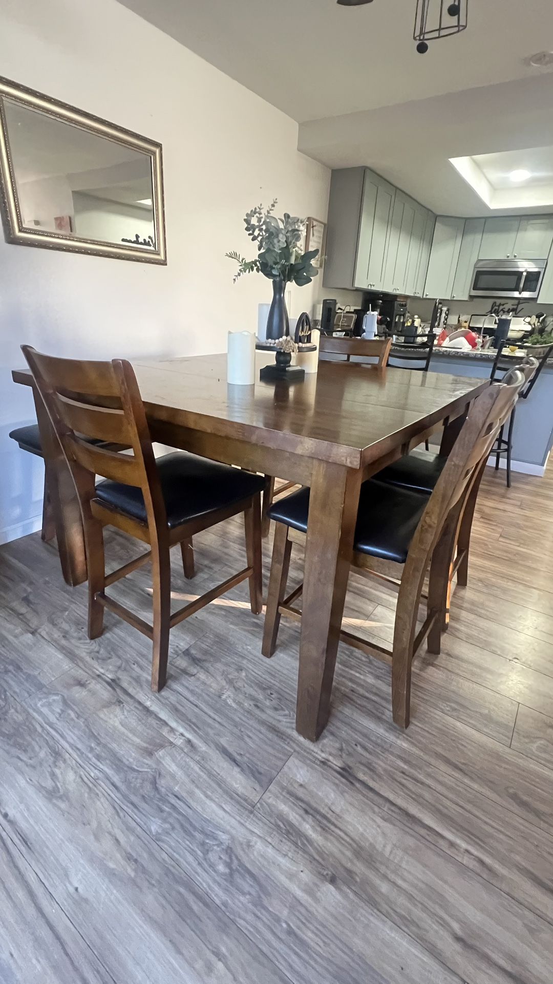 Table With Chairs