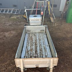 Motorized Honda Track-barrow