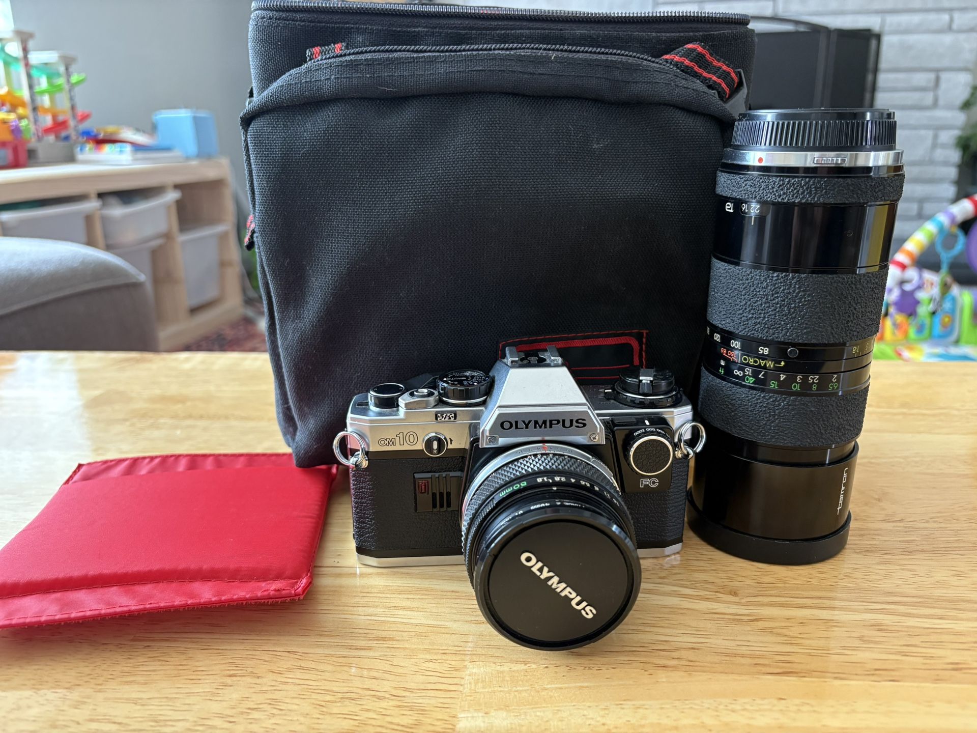 Olympus OM-10 35mm Film Camera + 50mm f/1.8 Lens + Albinar 80-200mm Zoom + Bag