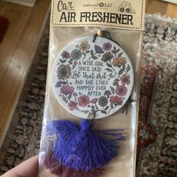 CAR FRESHENER 