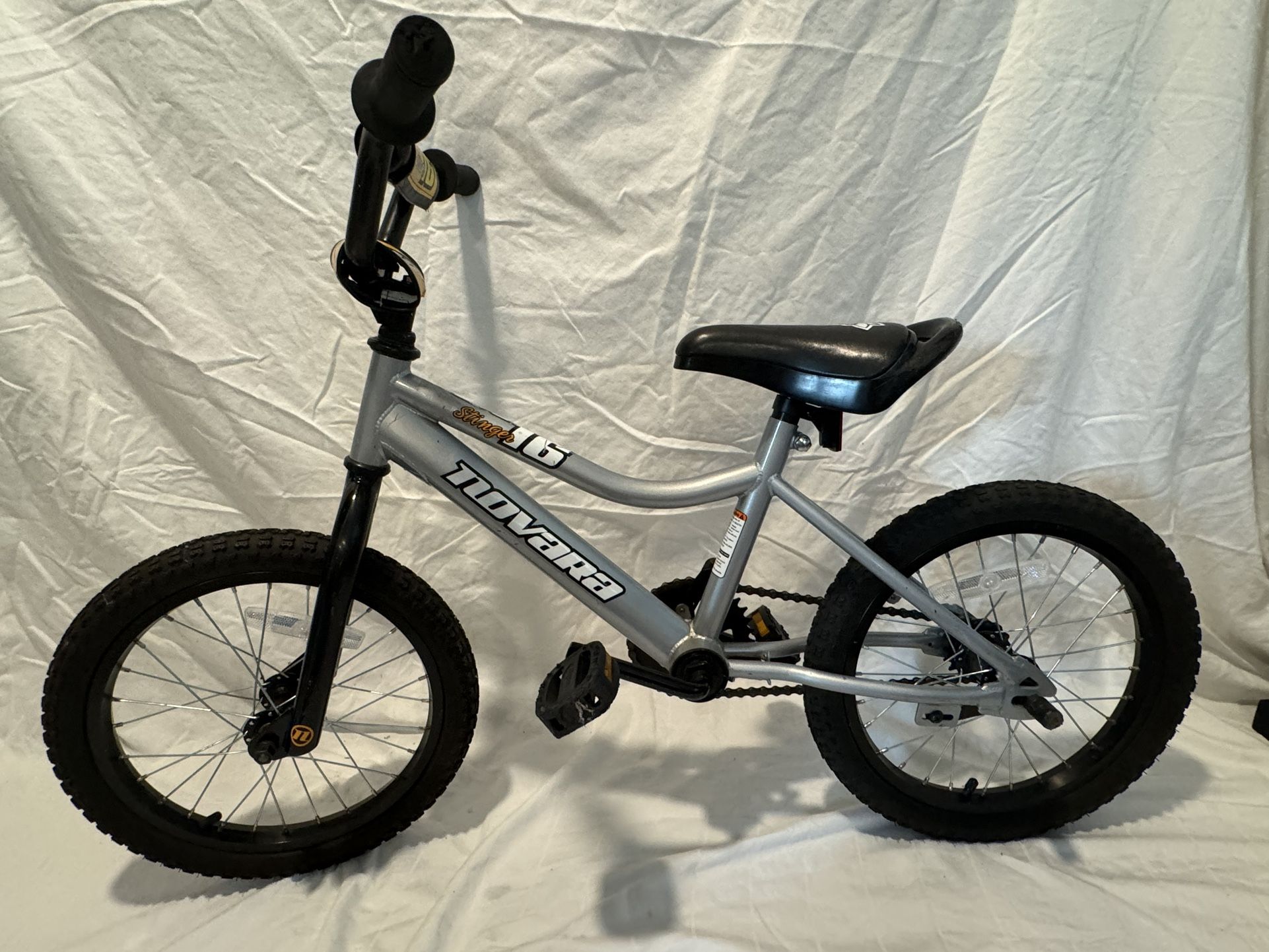 Novara Kids Bike 16” Wheels REI  Ready To Ride !