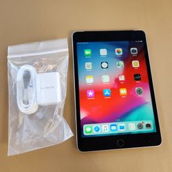 Apple iPad Mini 4 - Wifi - Like New