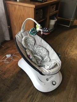 4 moms baby swing