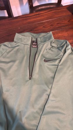 Nike Sweater