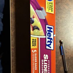 Hefty Storage Bag