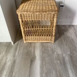 Wicker /rattan End Table