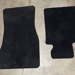 BMW 530i Carpeted Front Floor Mats NEW AND UNUSED