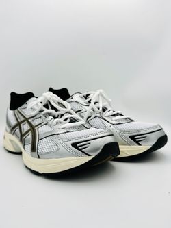 ASICS GEL-1130 WHITE CLAY CANYON SIZE 11.5 USED SNEAKERS WITH BOX