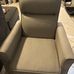 Delta Children Cream Rocker Chair NEW 