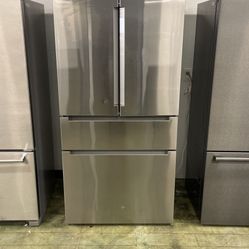 Bosch Four Door Refrigerator Stainless Steel 684 