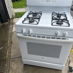 GE Stove 