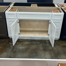 Bathroom Vanities 60" Wide with 6 Soft Close Drawers
