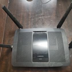 LINKSYS EA8500 Router