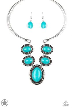 Beautiful Turquoise Necklace & Earrings!