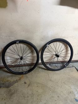 DT SWISS ROAD BIKE WHEELS