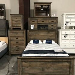 Trinell Brown Panel Bedroom Set (Queen and King Bed Frame)